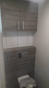 Toalett hátfal beépítés